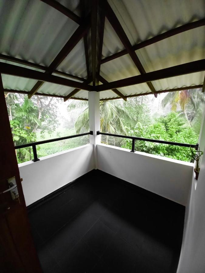 Rainforest River Bay 데니야야 외부 사진